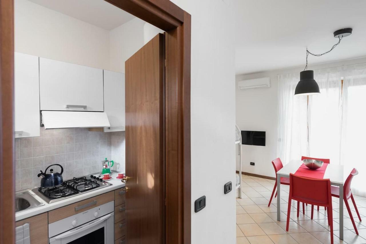 Apartamento San Benedetto Di Lugana 2 Peschiera del Garda Exterior foto